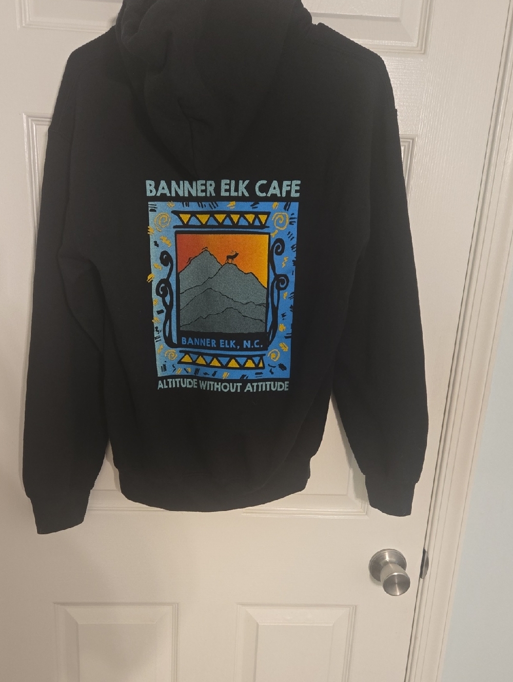Gildan Black Hoodie with Colorful Banner Elk Cafe Graphic